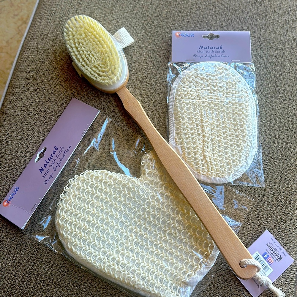 3 piece bath scrub and brush